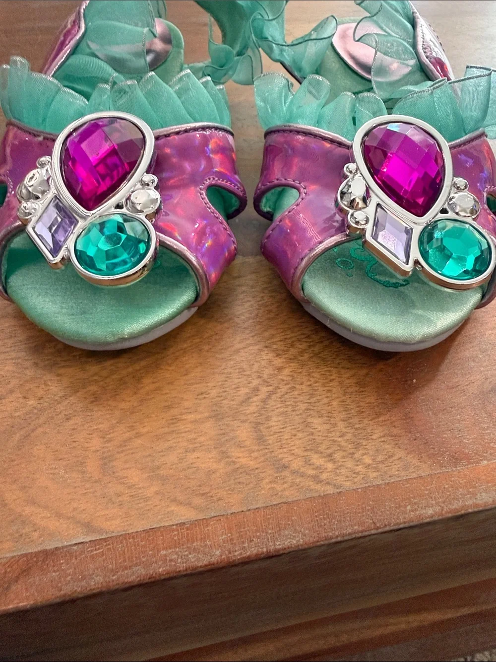 Disney Store Ariel The Little Mermaid Shoes Iridescent Purple Green 11/12